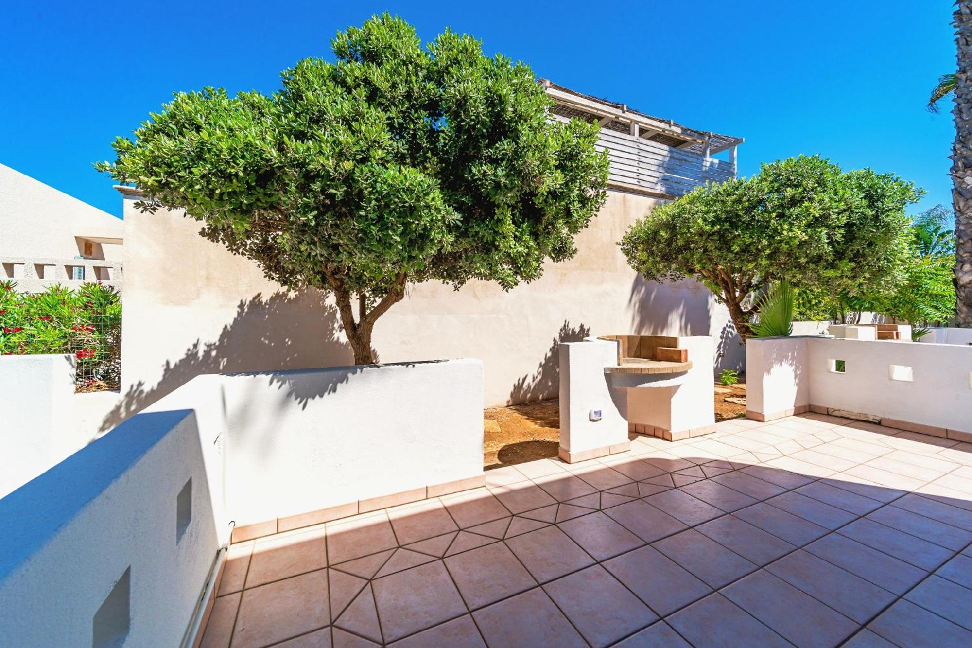 Residence Oasi Sul Mare Torre Suda Exterior photo