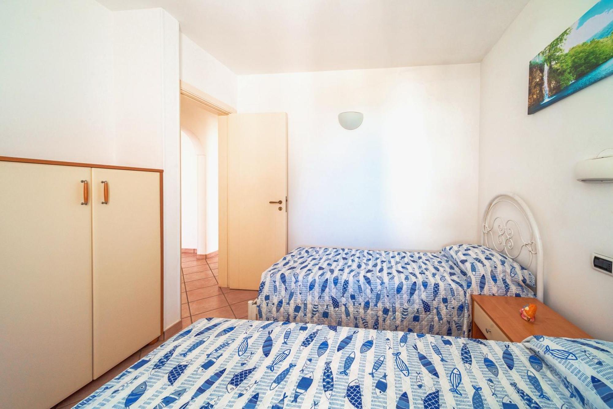 Residence Oasi Sul Mare Torre Suda Exterior photo